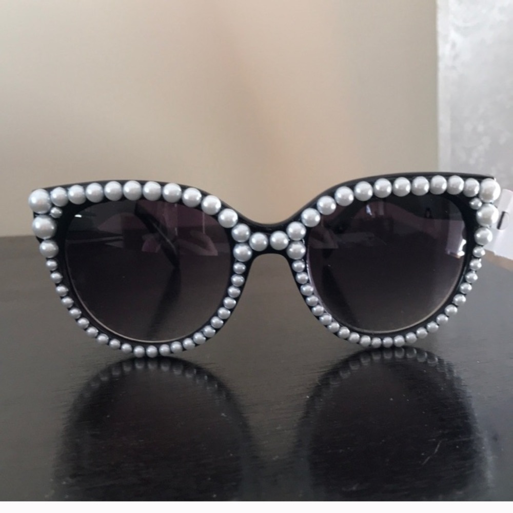 Express Black Pearl Rim Sunglasses
